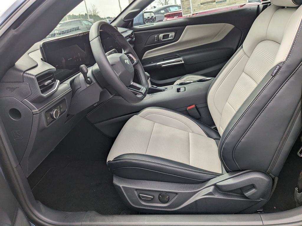2025 Ford Mustang EcoBoost Premium