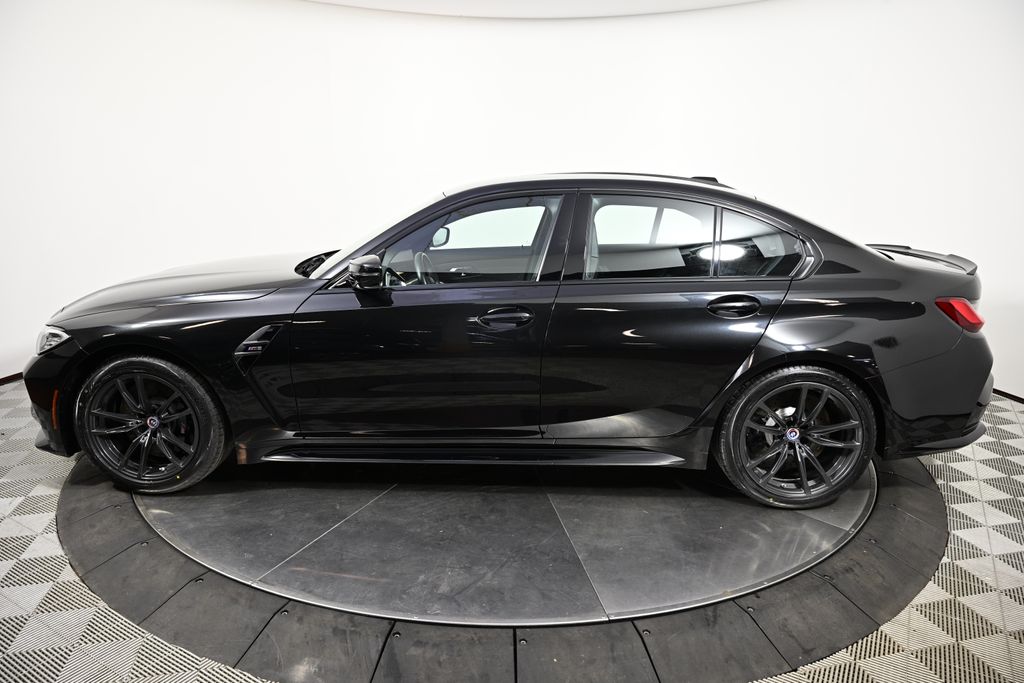 Thumbnail: 2023 BMW M3 - 2