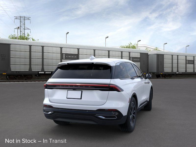 Thumbnail: 2025 Lincoln Nautilus - 8