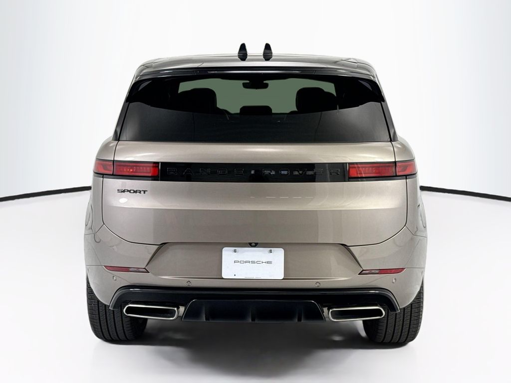 Thumbnail: 2023 Land Rover Range Rover Sport - 6