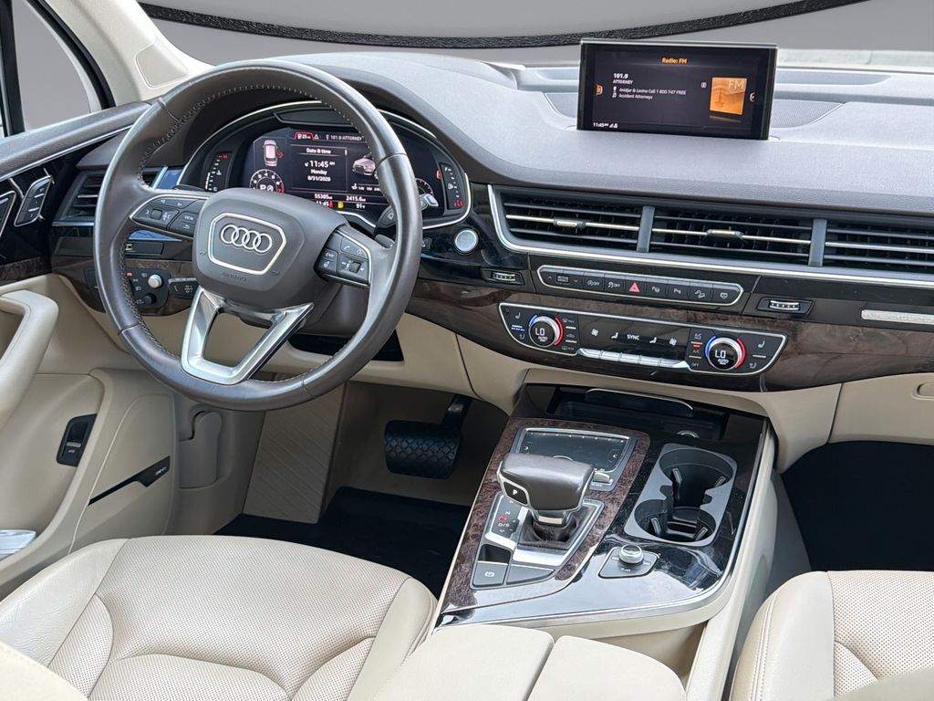 Thumbnail: 2019 Audi Q7 - 19
