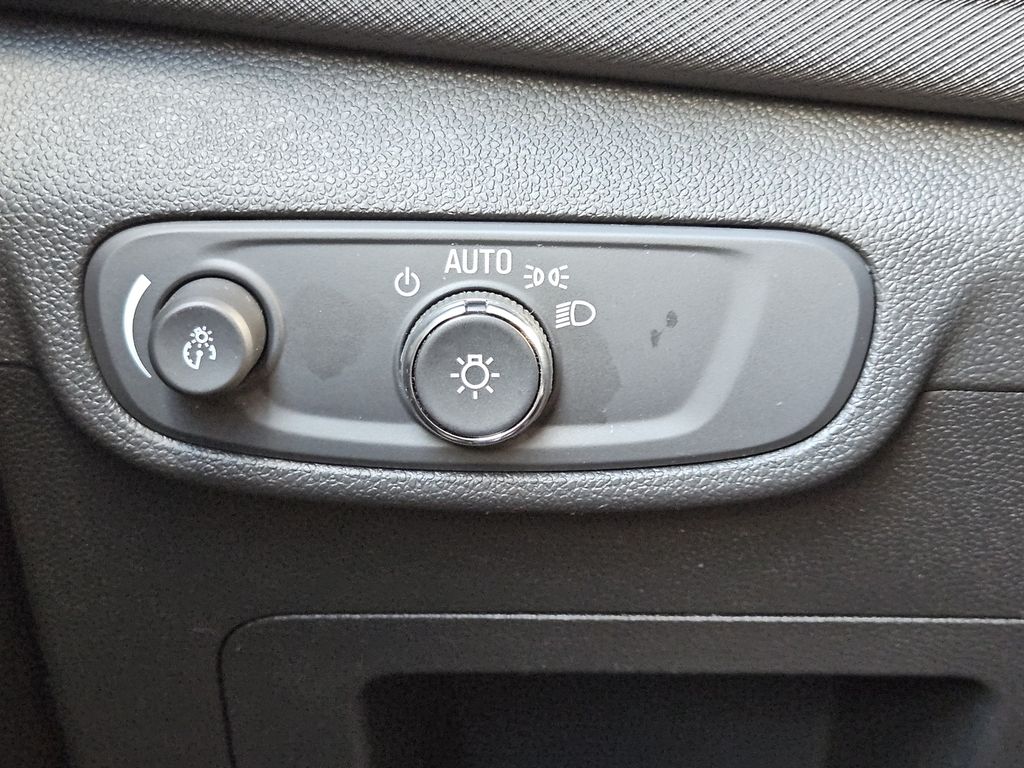 Used 2026 Gray Chevrolet LT image 23