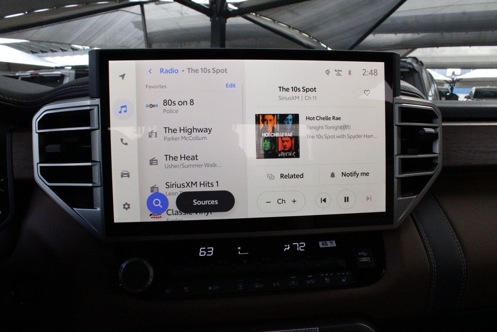 View vehicle photo 6