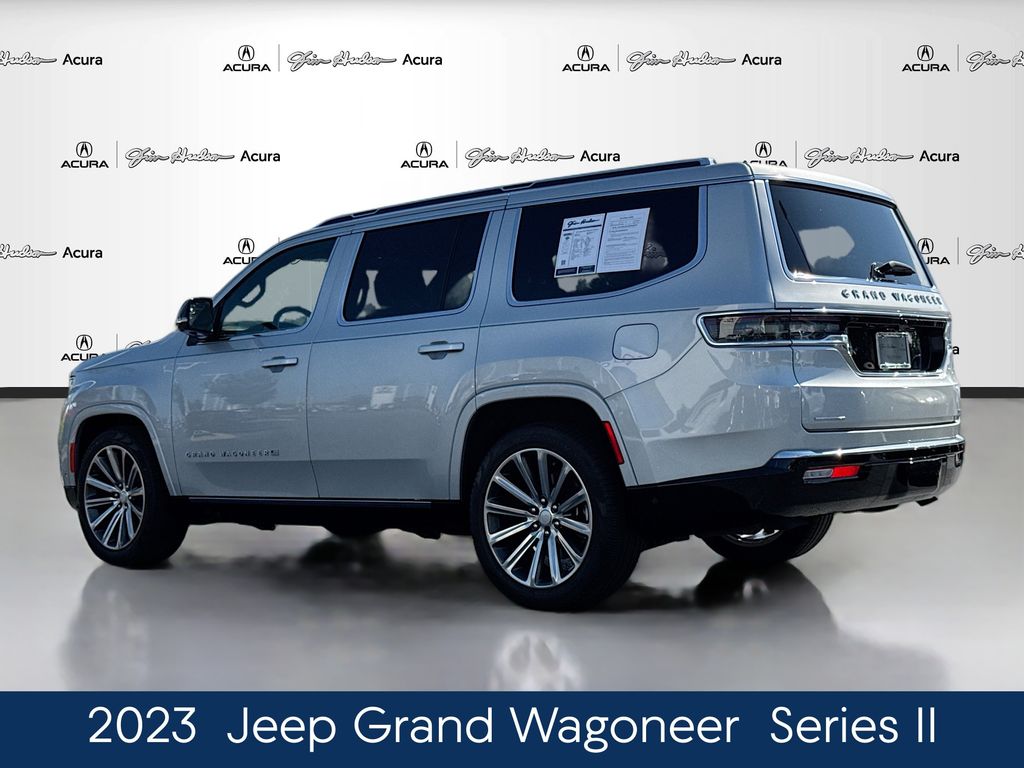 2023 Jeep Grand Wagoneer II photo 4