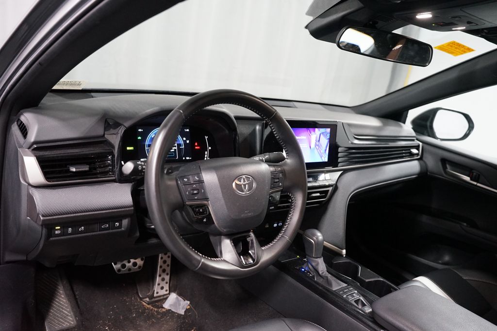 Thumbnail: 2025 Toyota Camry - 7