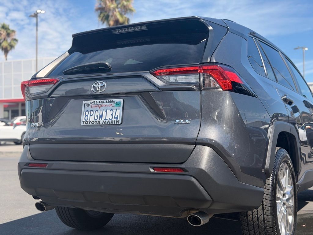 Used 2020 Toyota RAV4 SUV