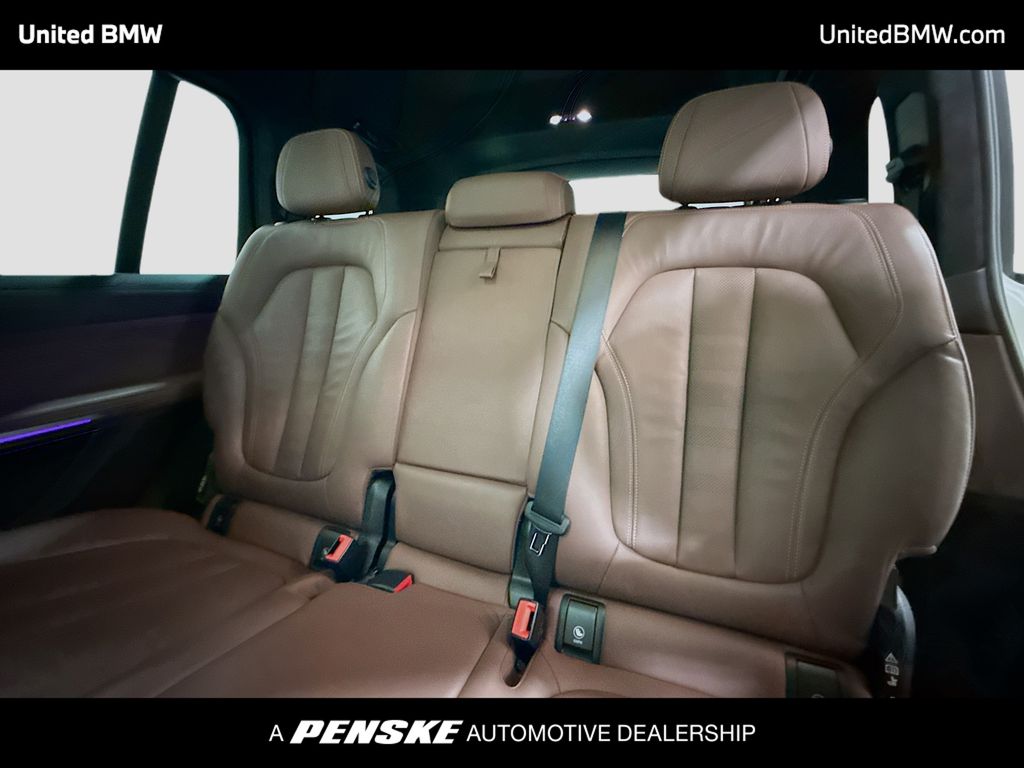 Thumbnail: 2022 BMW X7 - 13