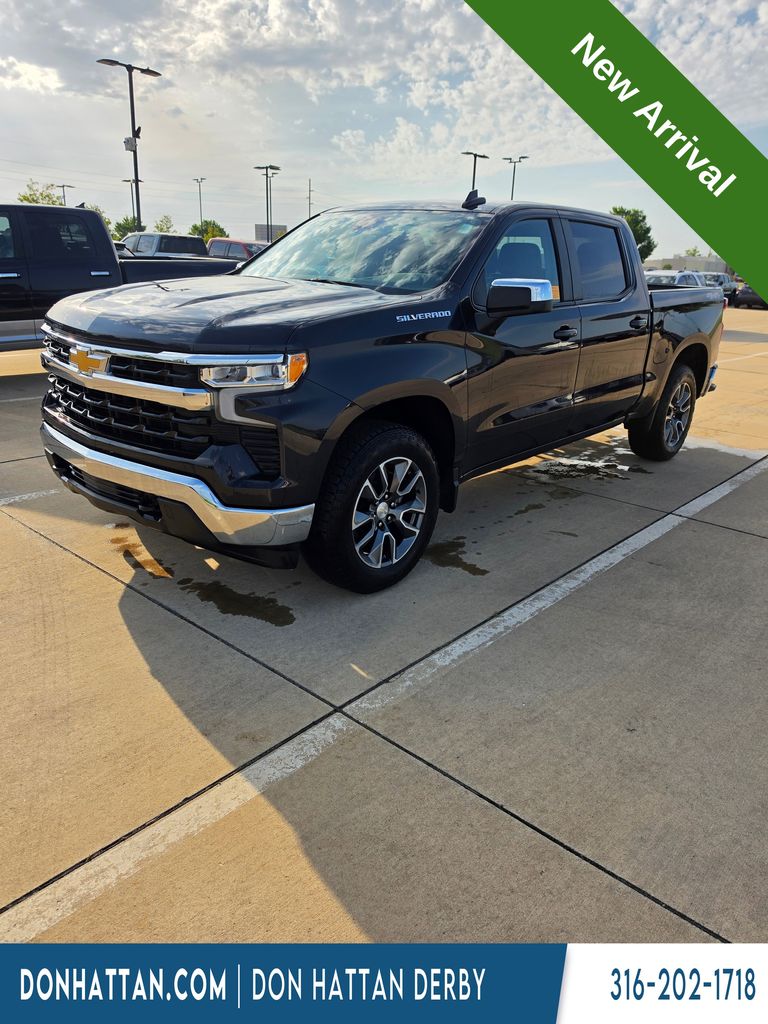 Dark Ash Metallic 2023 Chevrolet Silverado 1500 Pickup Truck Four-Wheel Drive 8-Speed Automatic