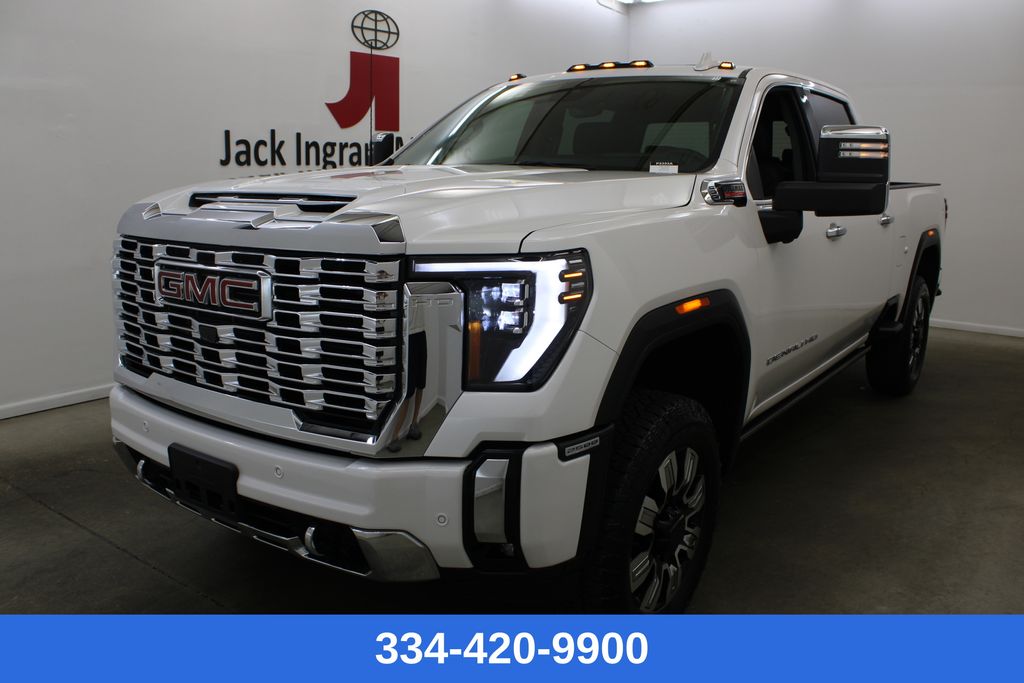 2025 GMC Sierra 2500HD Denali Crew Cab 4WD