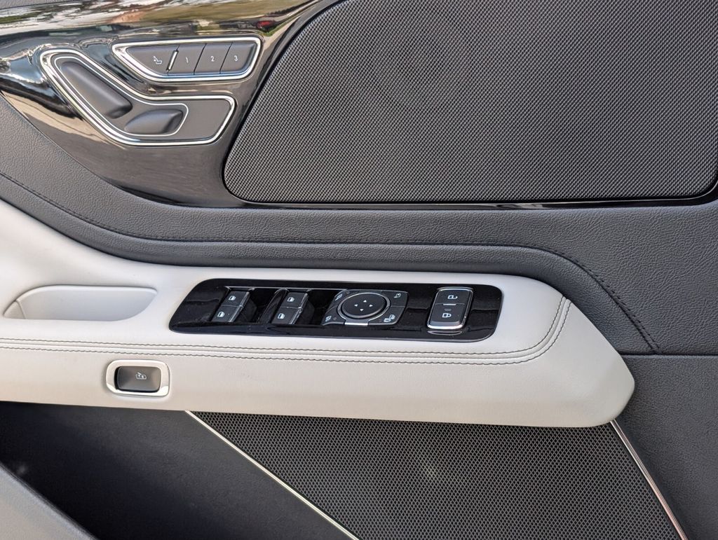 new 2026 Lincoln Aviator car, priced at $63,285