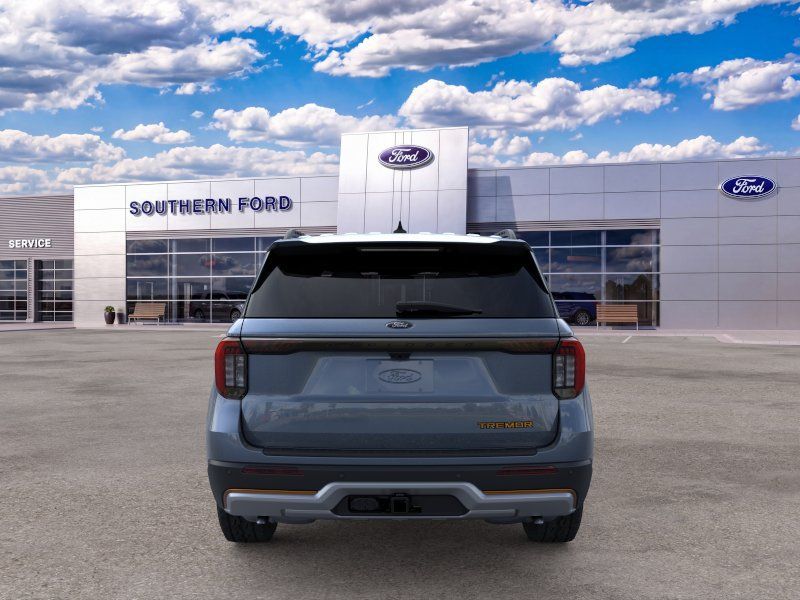 New 2026 Blue Ford Tremor image 5
