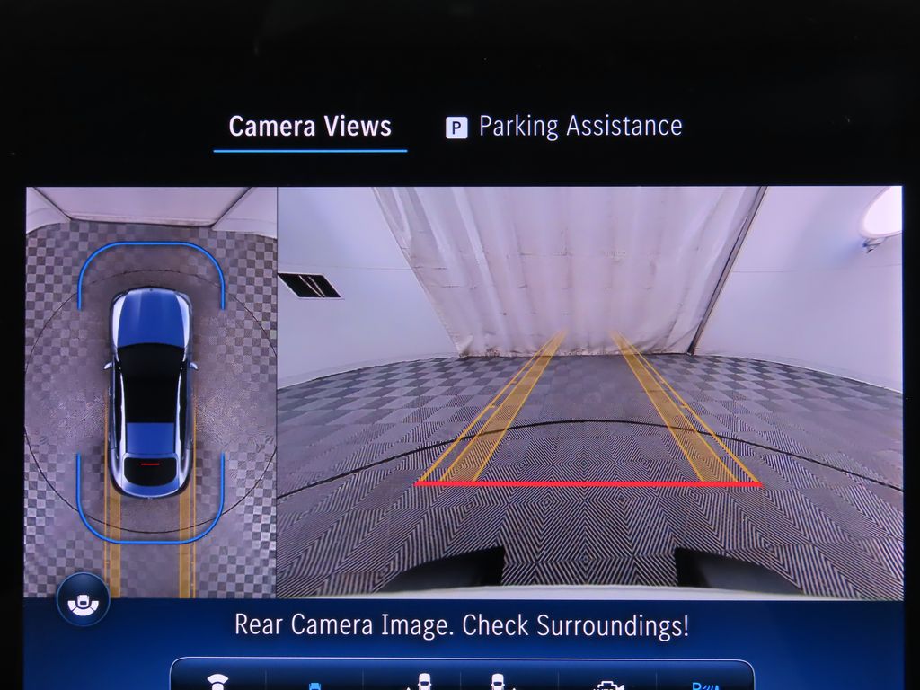 Thumbnail: 2025 Mercedes-Benz GLC - 15