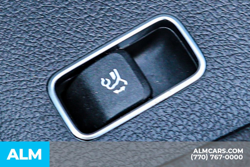 Used 2024  Mercedes-Benz GLE 450 image 49