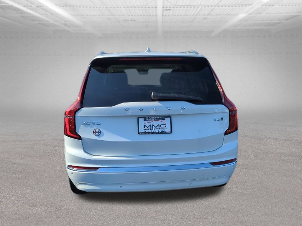 2026 Volvo XC90 Ultra - Photo 6