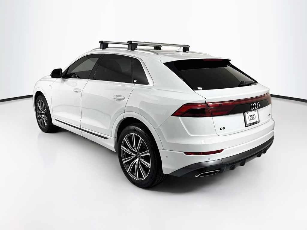 Thumbnail: 2027 Audi Q8 - 7