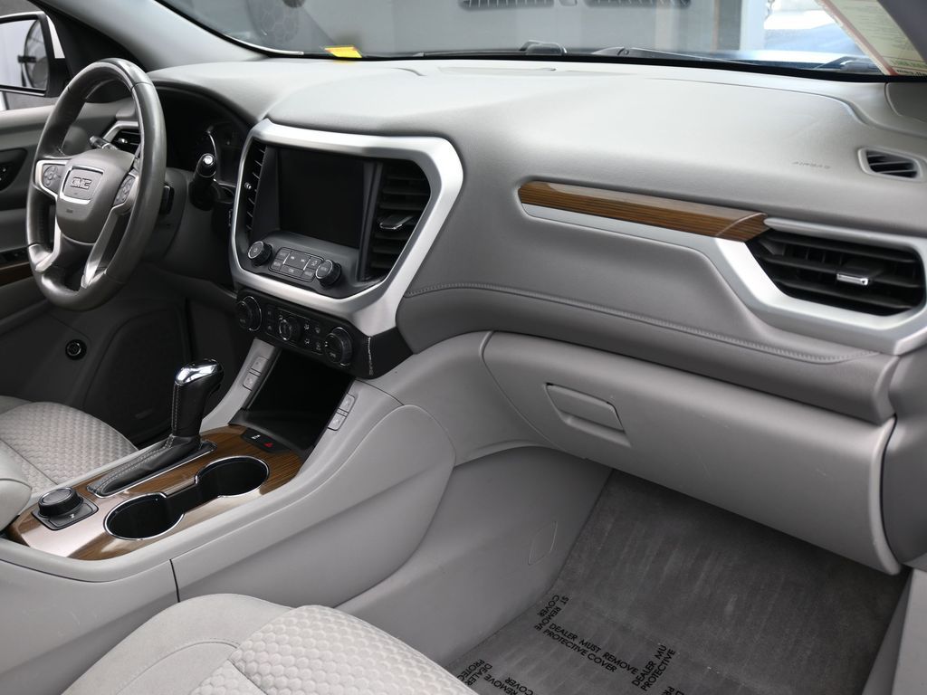 Used 2019 Summit White GMC SLE-2 image 50