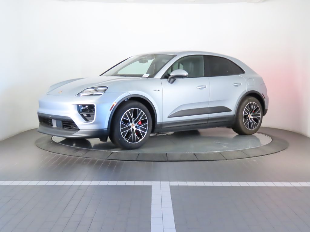 Thumbnail: 2025 Porsche Macan - 1