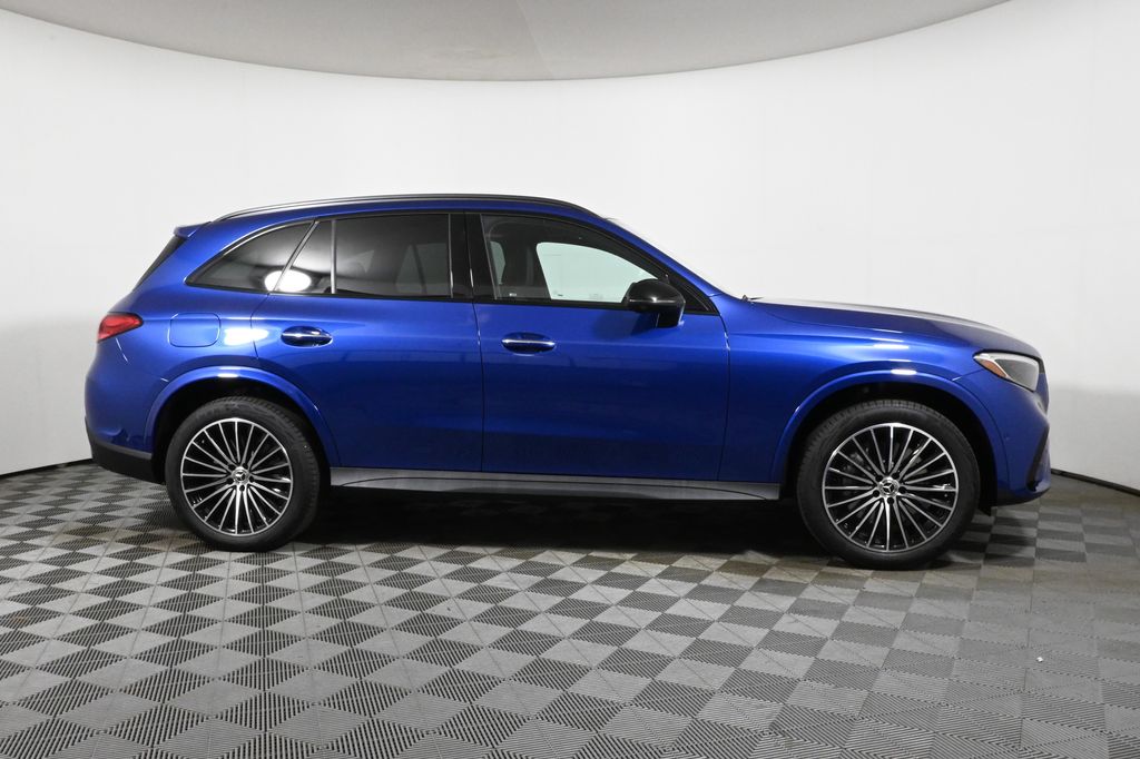 Thumbnail: 2026 Mercedes-Benz GLC - 8