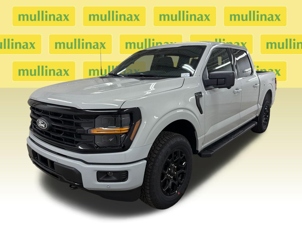 New 2026 White Ford XLT image 13