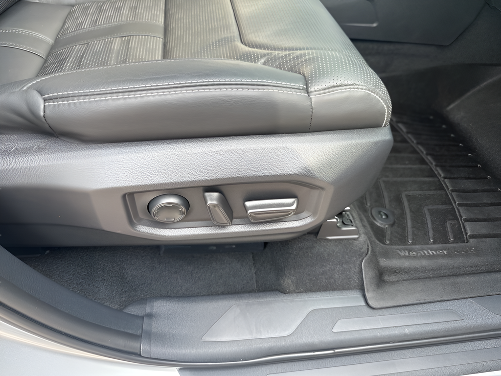 Used Car 2022 Toyota Tundra Hybrid  Capstone For Sale Under $50,000 In Austin, Texas