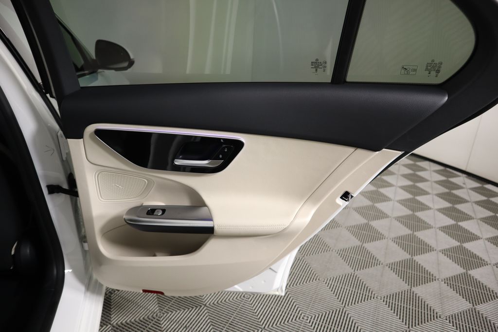 Thumbnail: 2025 Mercedes-Benz C-Class - 27