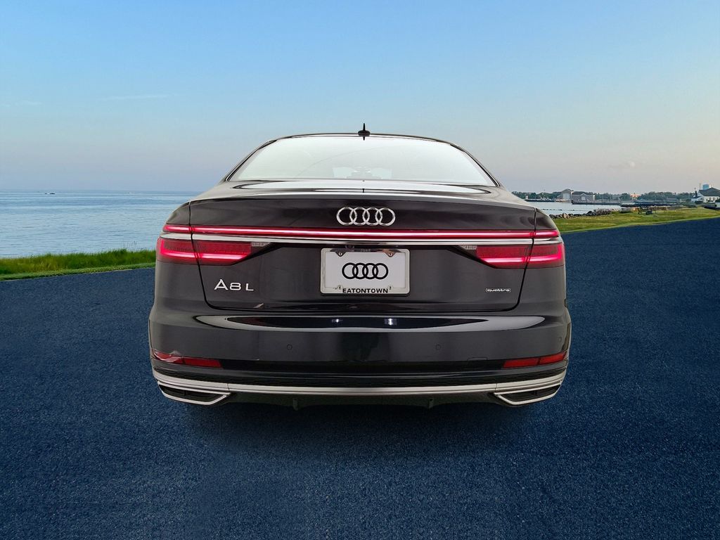 Thumbnail: 2021 Audi A8 - 5