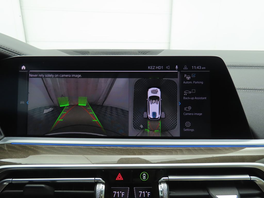 Thumbnail: 2022 BMW X5 - 15