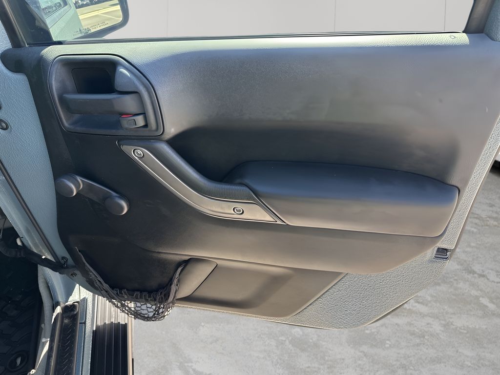 Used Car 2015 Jeep Wrangler  Rubicon For Sale Under $25,000 In Austin, Texas