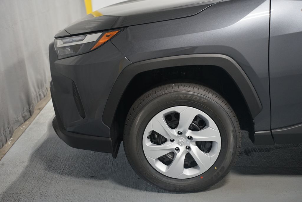 Thumbnail: 2025 Toyota RAV4 - 5