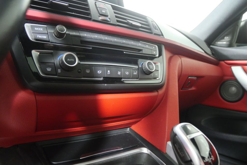 Thumbnail: 2014 BMW 4 Series - 16