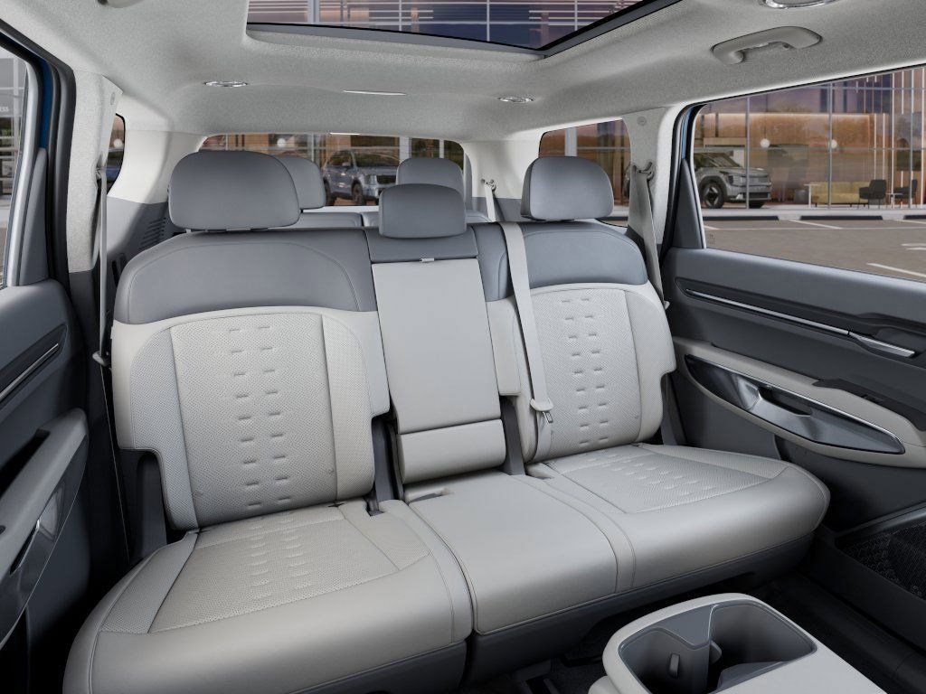 New 2026 Ocean Blue Kia Wind image 16