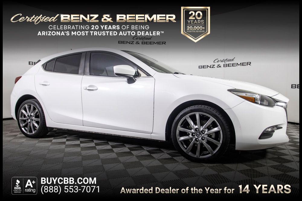 Snowflake White Pearl Mica 2018 Mazda MAZDA3 Hatchback Front-Wheel Drive 6-Speed Automatic