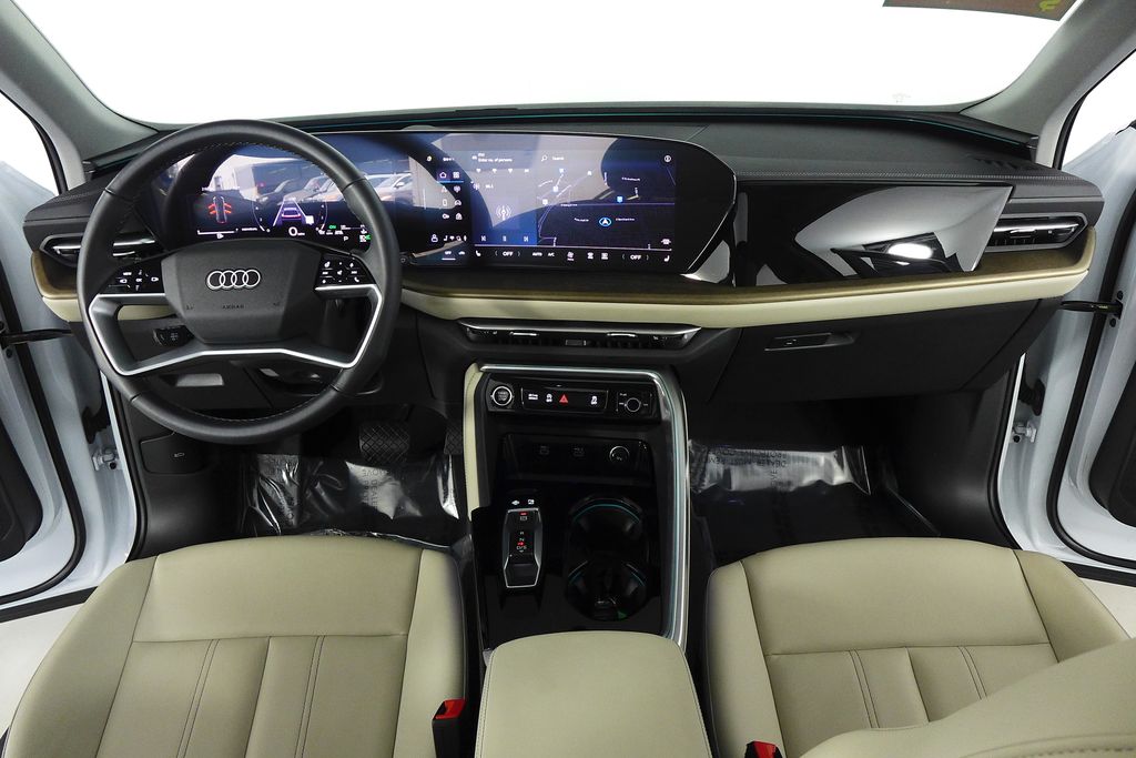 Thumbnail: 2025 Audi Q5 - 25