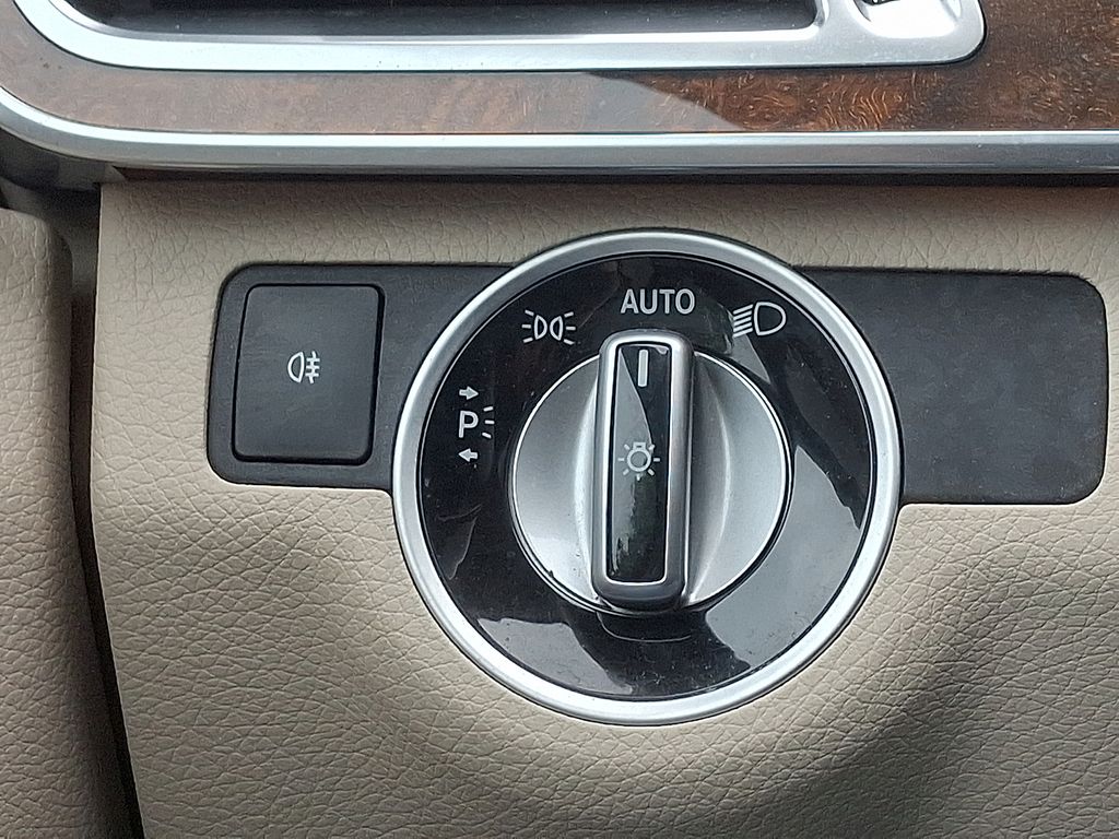 2014 Mercedes-Benz E-Class E 350 26