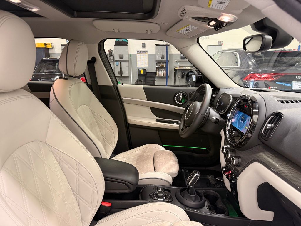 Thumbnail: 2023 MINI Cooper Countryman - 31