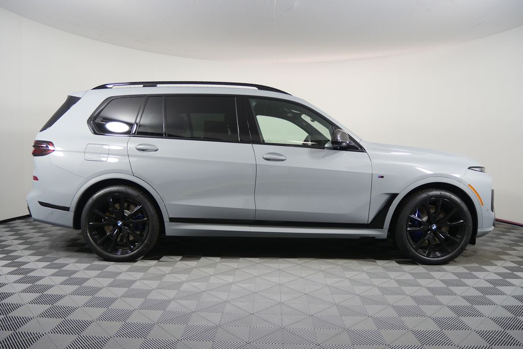 Thumbnail: 2026 BMW X7 - 2