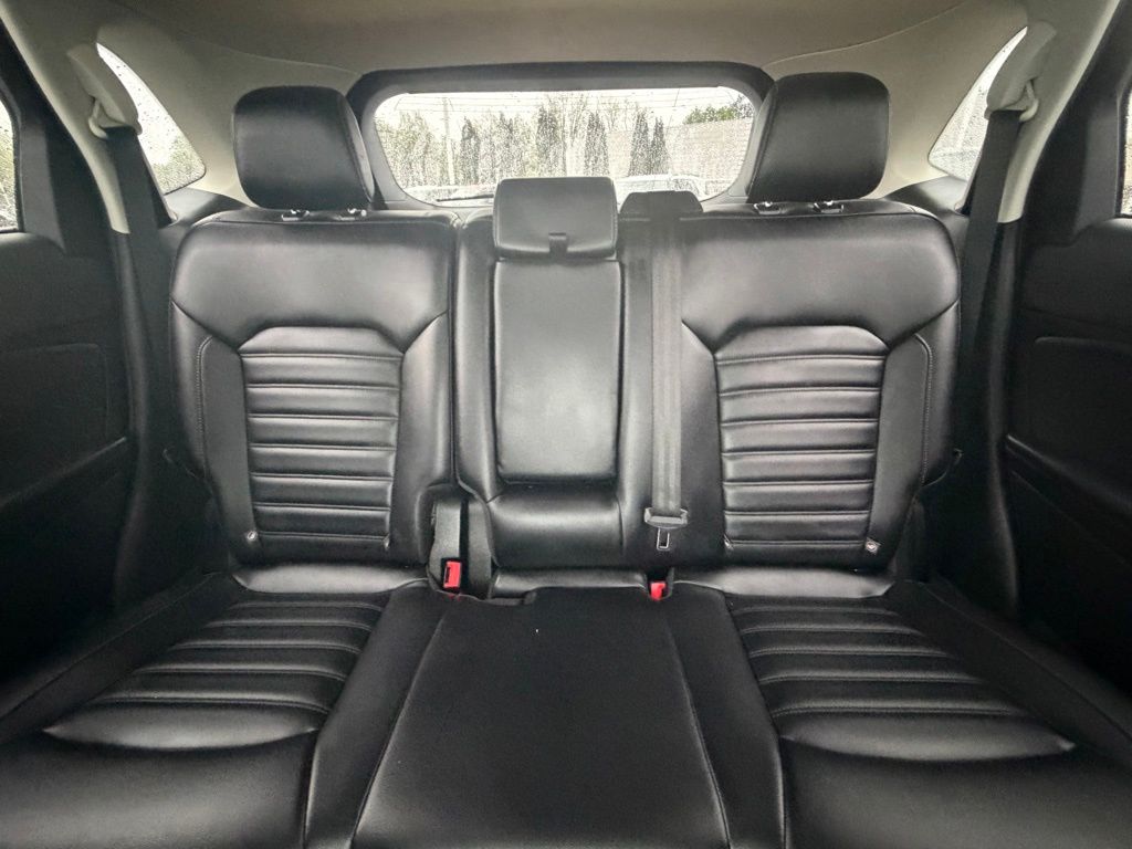 2019 Ford Edge SEL Black at South Hills CDJR