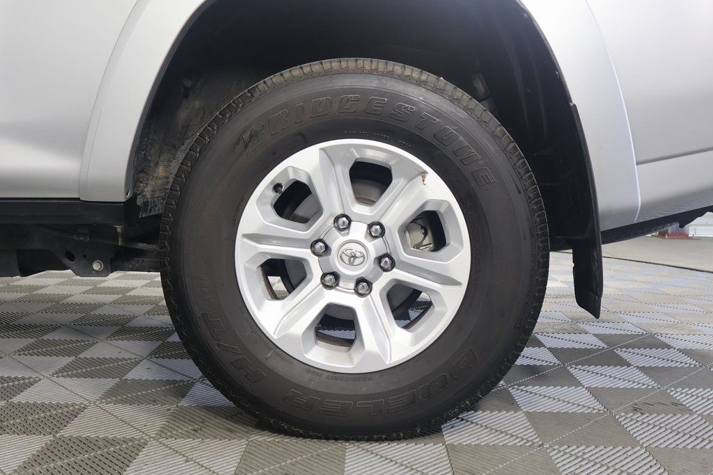 2023 Toyota 4Runner SR5 14