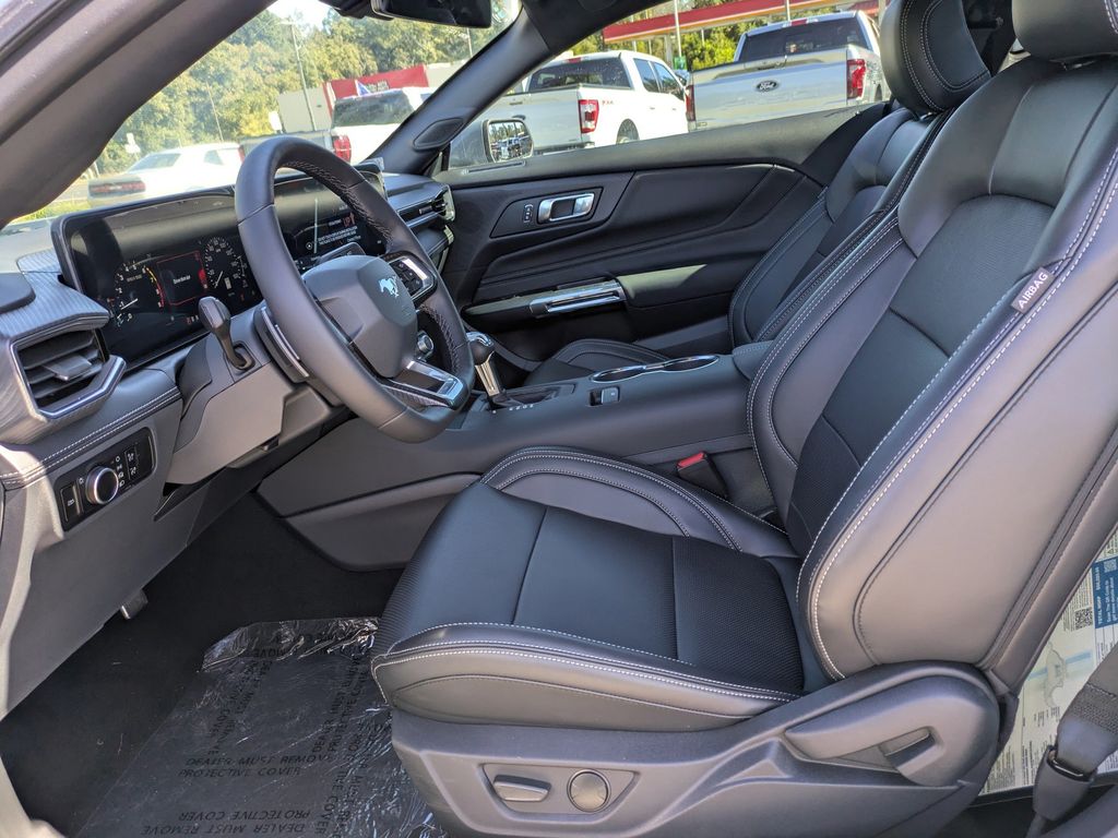 2025 Ford Mustang GT Premium Fastback