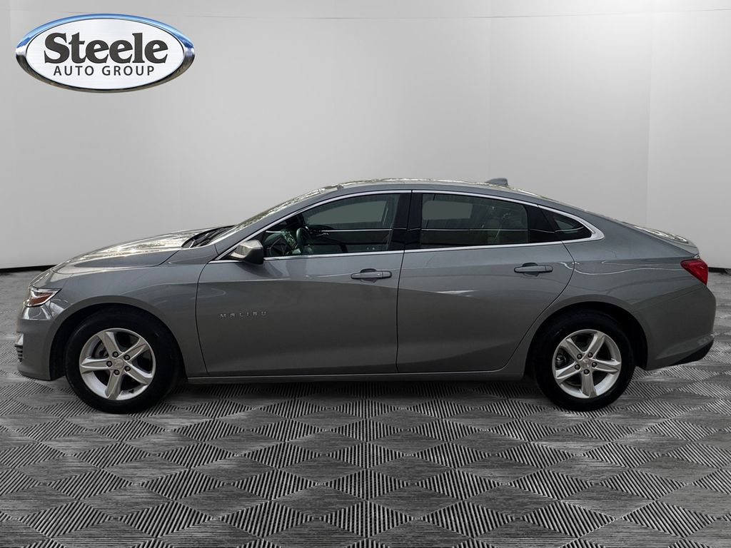 Used Car 2023 Chevrolet Malibu  Lt For Sale Under $20,000 In Round Rock, Texas