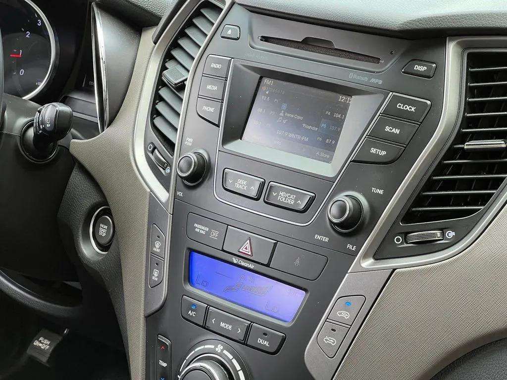 2013 Hyundai Santa Fe Sport #28