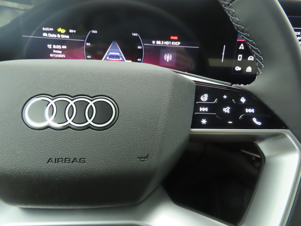 Thumbnail: 2025 Audi Q5 - 14