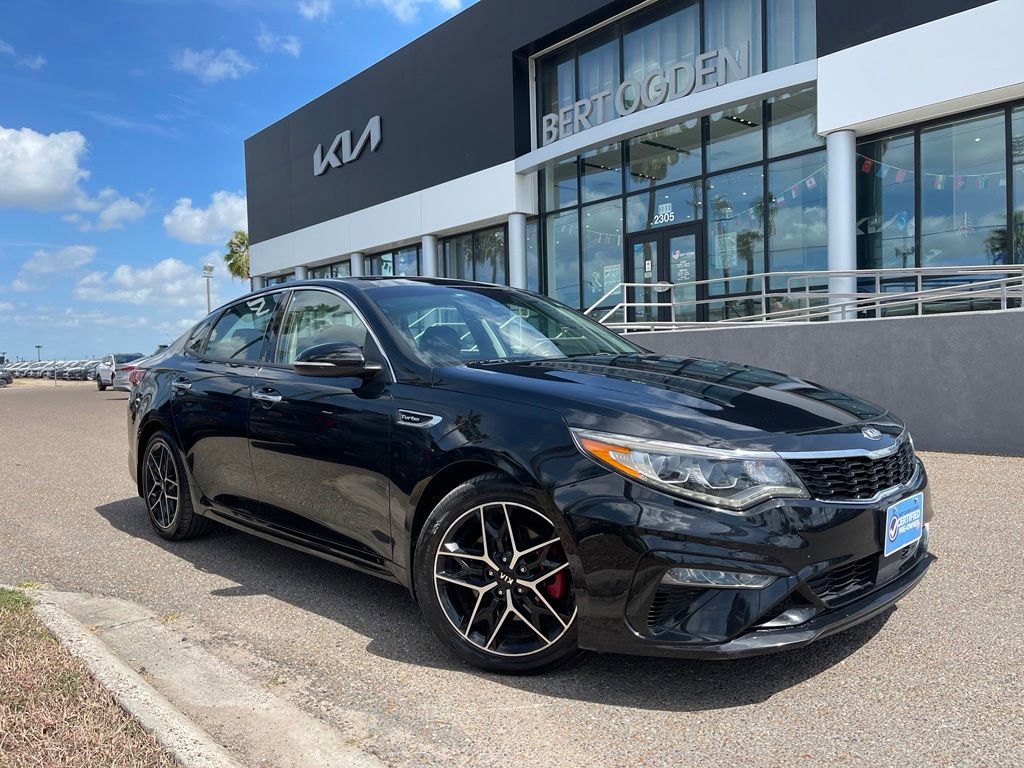 Ebony Black 2019 Kia Optima Sedan Front-Wheel Drive 6-Speed Automatic