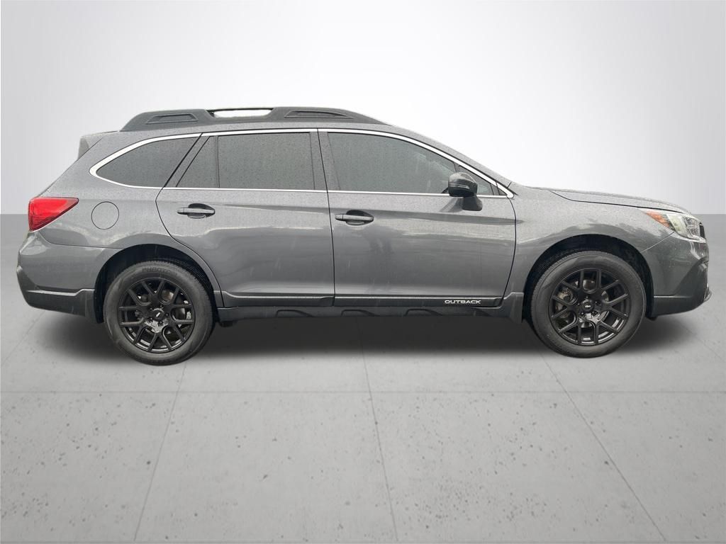2018 Subaru Outback 2.5i