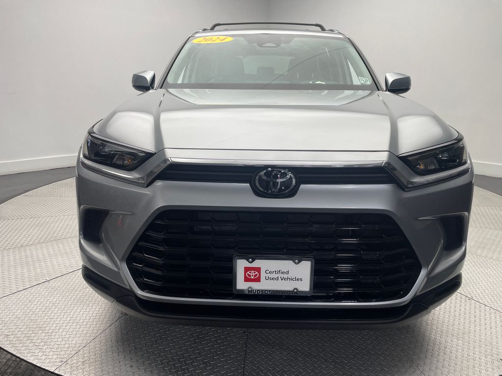 Thumbnail: 2024 Toyota Grand Highlander - 2