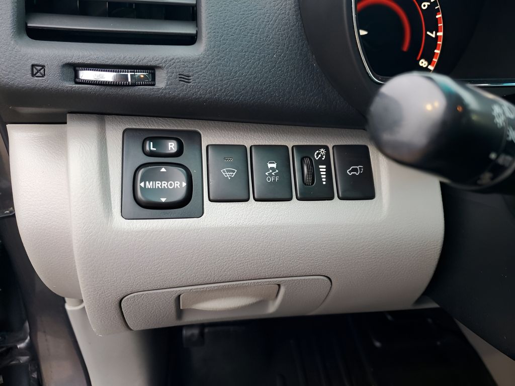 Used Car 2012 Toyota Highlander  Limited For Sale Under $12,000 In Austin, Texas