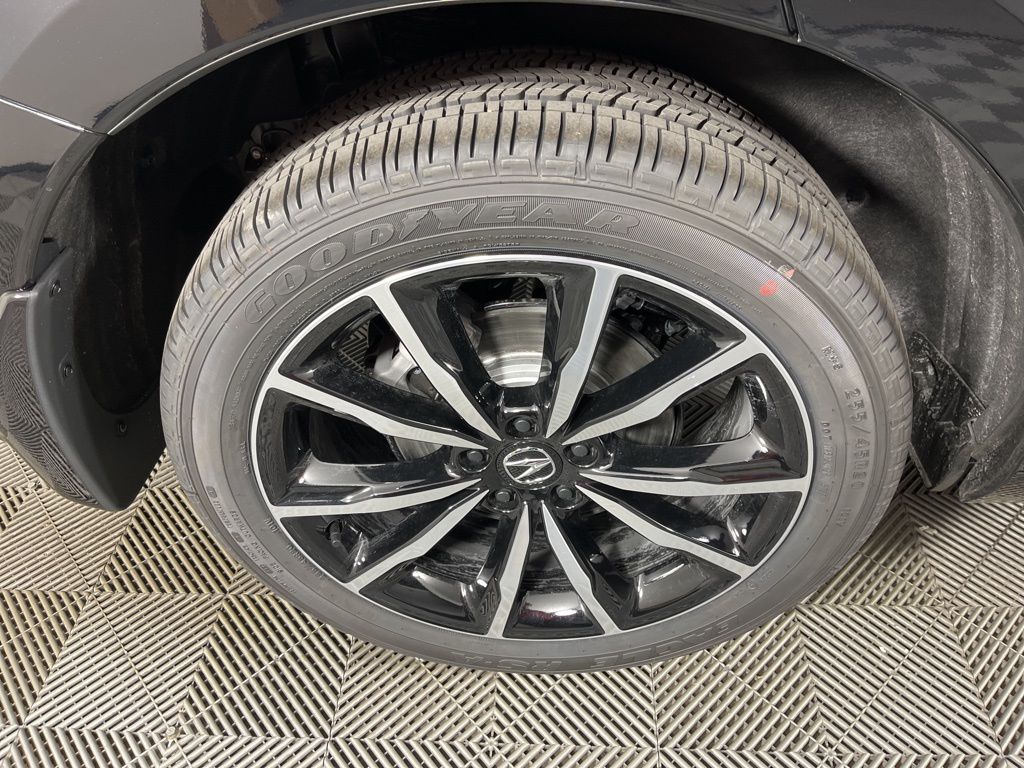 Thumbnail: 2026 Acura RDX - 14