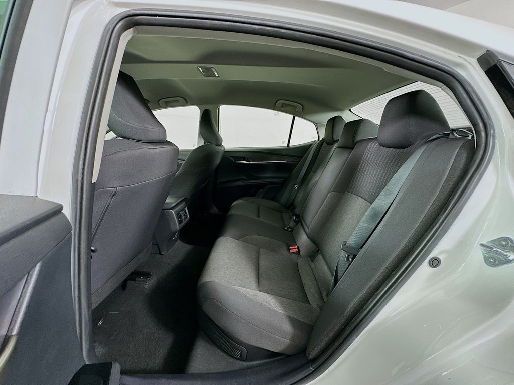 Thumbnail: 2025 Toyota Camry - 23