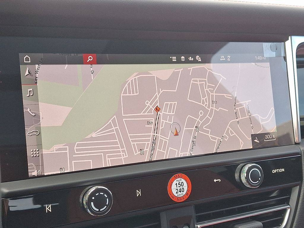 Thumbnail: 2026 Porsche Macan - 18