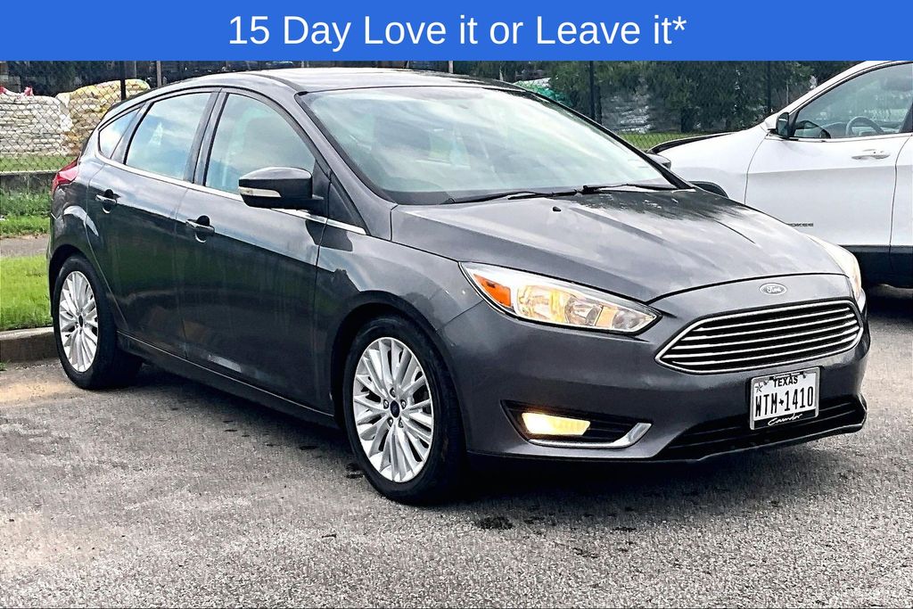 2018 Ford Focus Titanium Hatchback